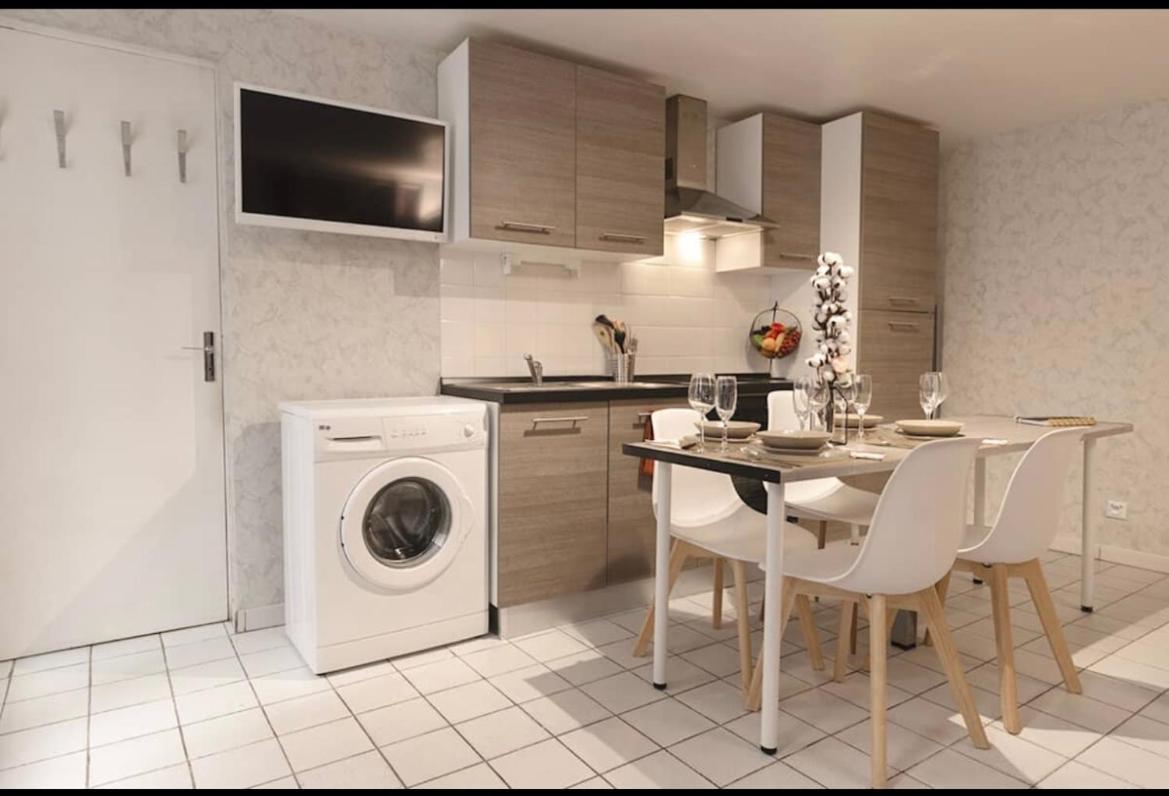 Appart Illy Cosy Et Confortable Saint-Etienne  Exterior photo